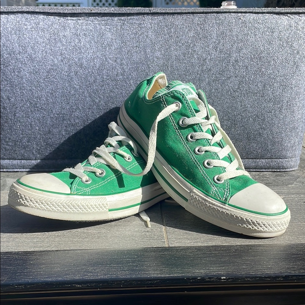 Men’s size 8 Converse  ALLSTAR Green and White Sneakers